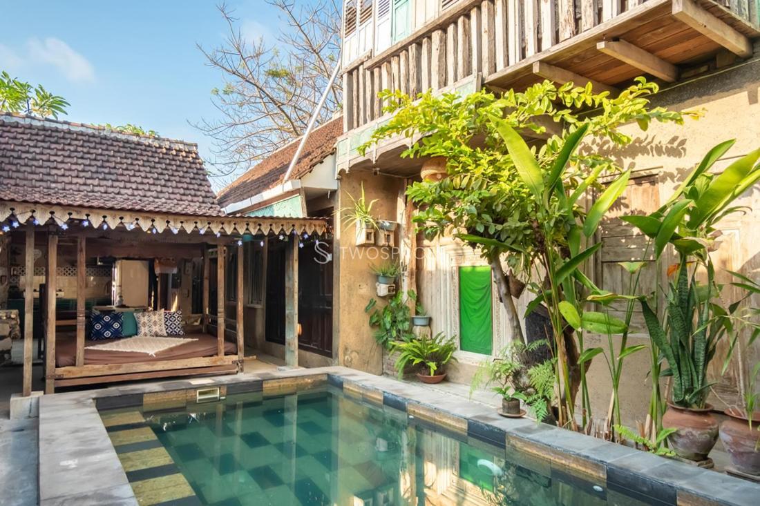 Kayu Beach Villa By Twospaces, Nusa Dua Beach Kültér fotó